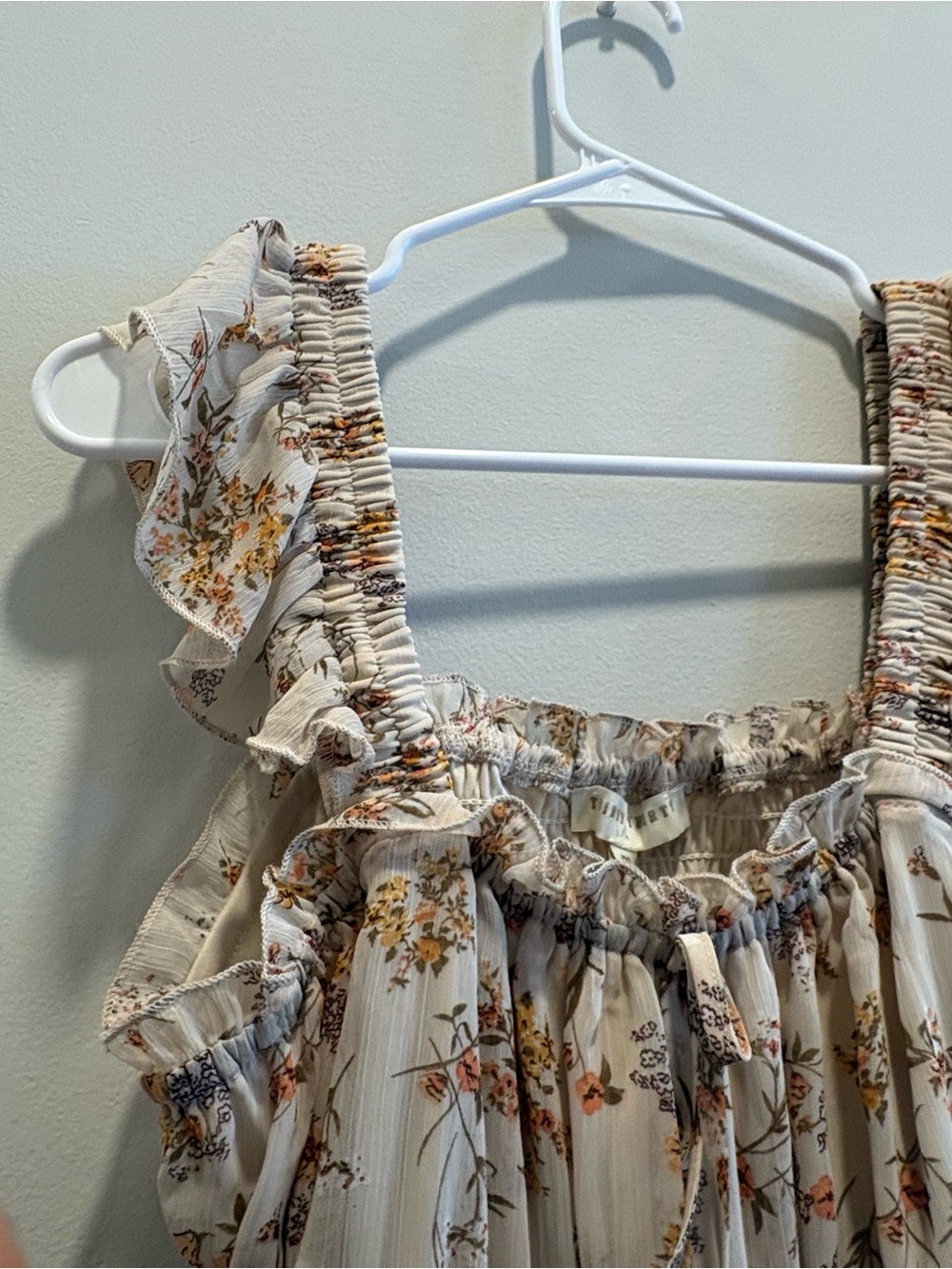 Floral Ruffle Top - Picture 2 of 4